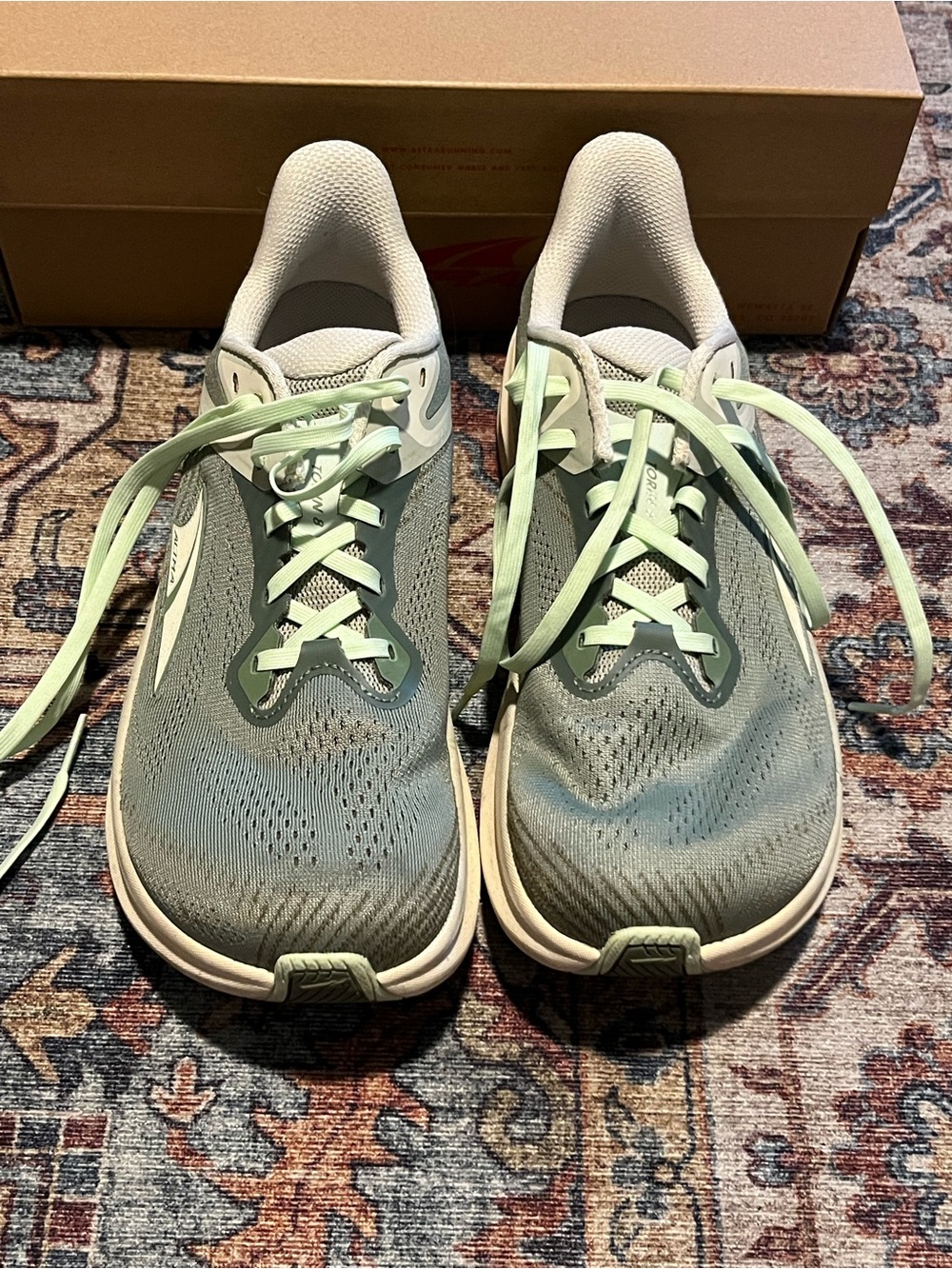 Women’s Dust Olive Altra Torin 8